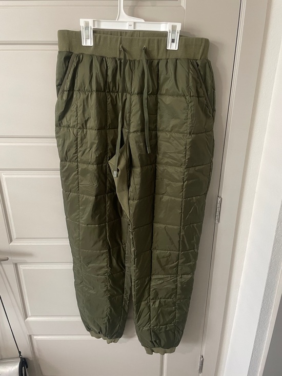 stoic Other - Quilted Olive Green Men's Joggers - Lightweight Puffer Sweatpants